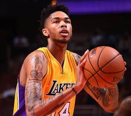 兄弟二人在 兄弟二人在