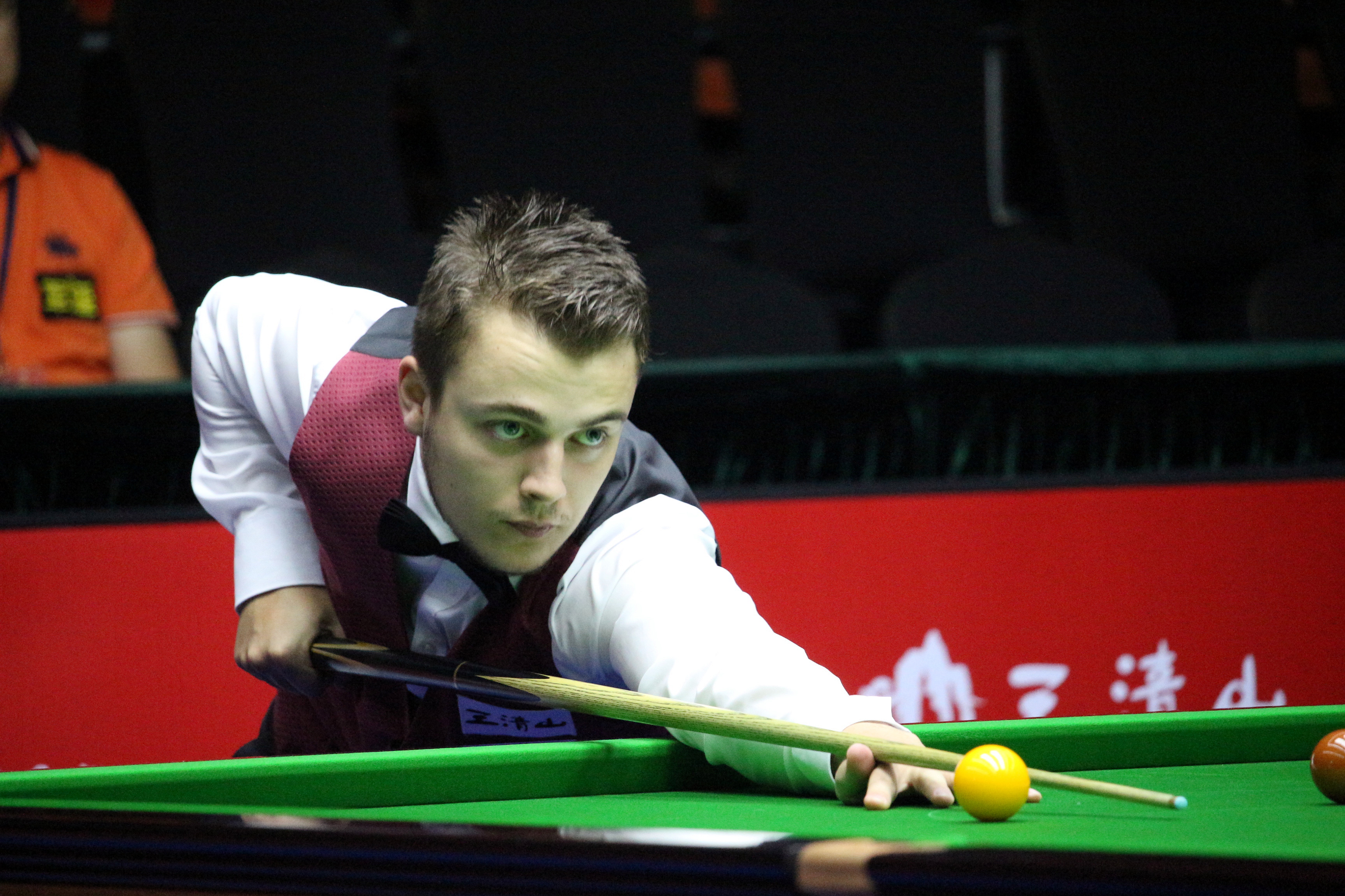 而非当场争 而非当场争